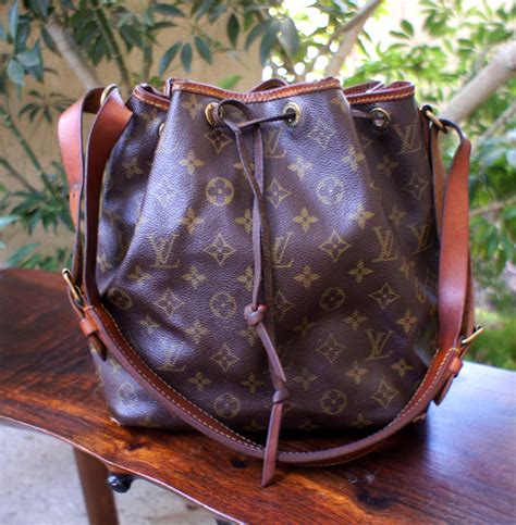 vintage Louis Vuitton drawstring bag